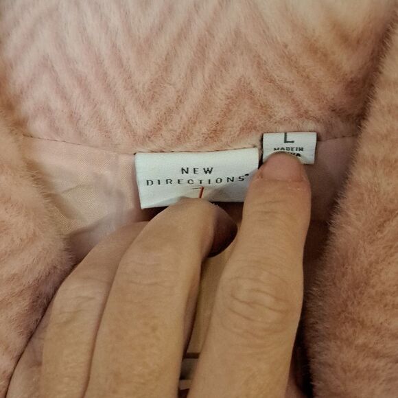 New Directions pink fuzzy jacket size large - Picture 2 of 7